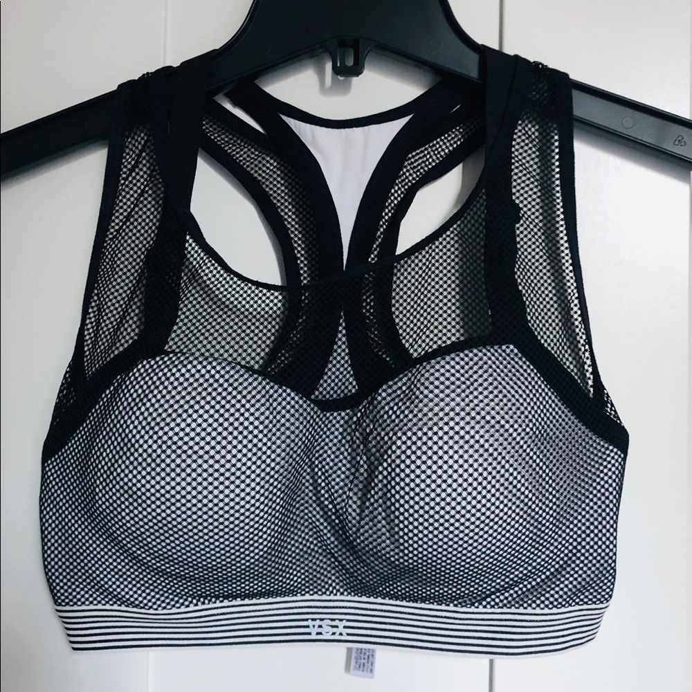 Victoria’s Secret Mesh Sports Bra 32D